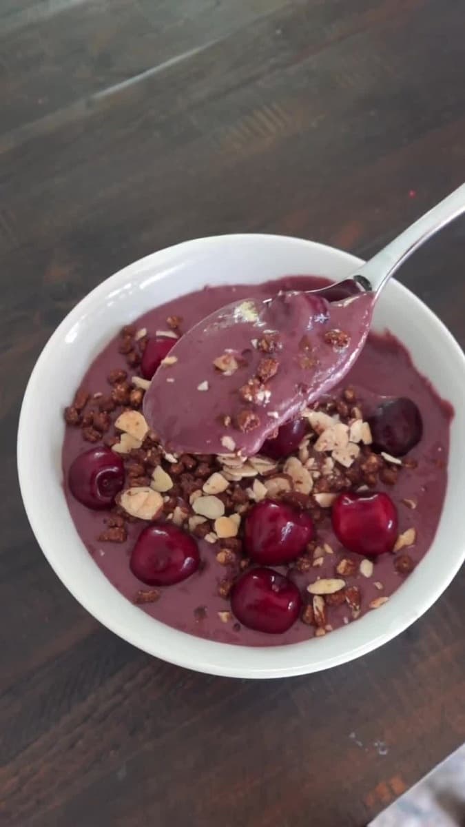 Vegan Chocolate Cherry Protein Smoothie Bowl
