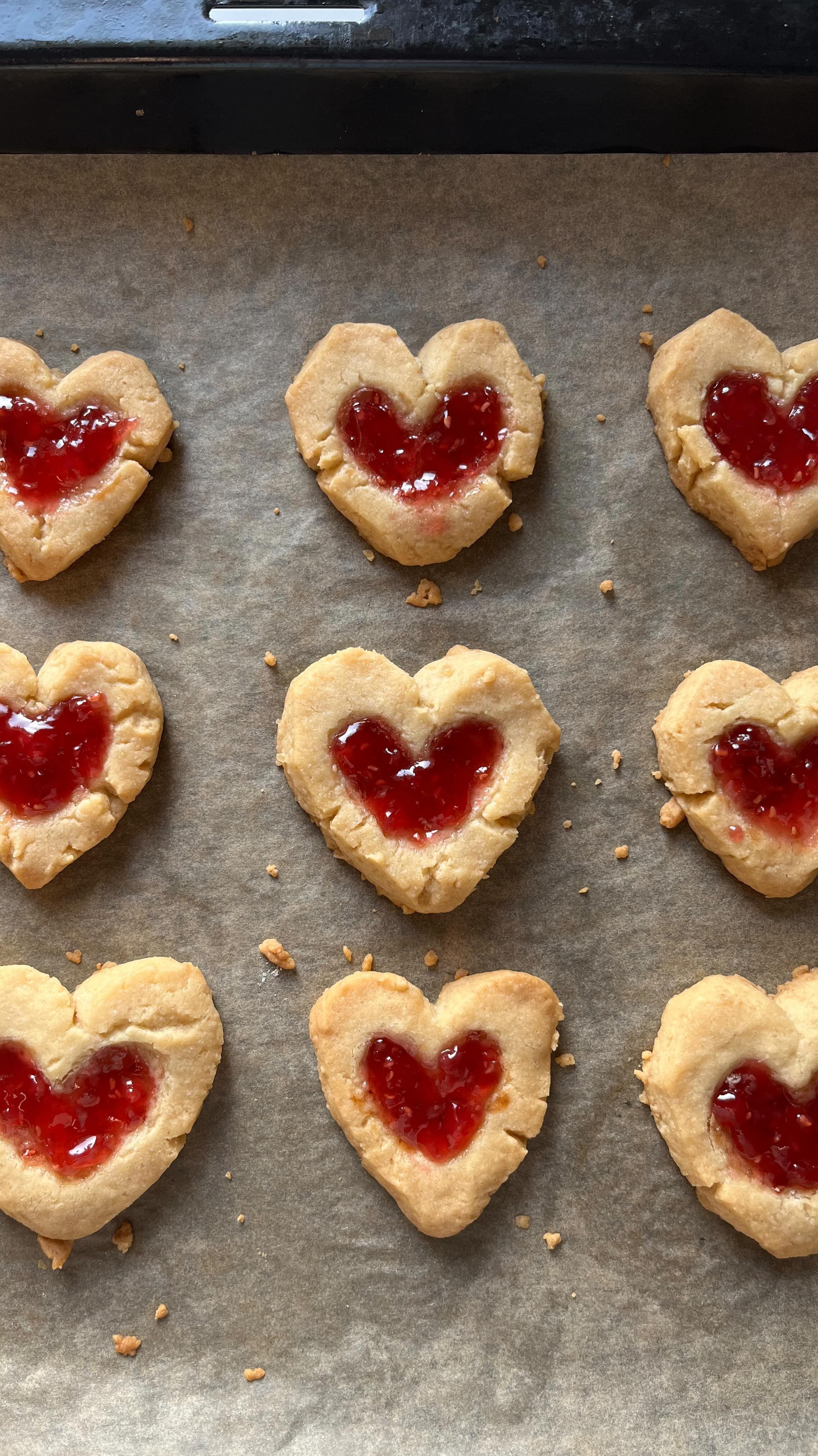 vegan heart shaped cookies