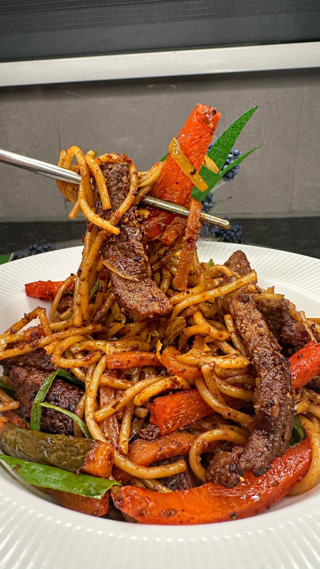 Crispy beef spaghetti 🍝