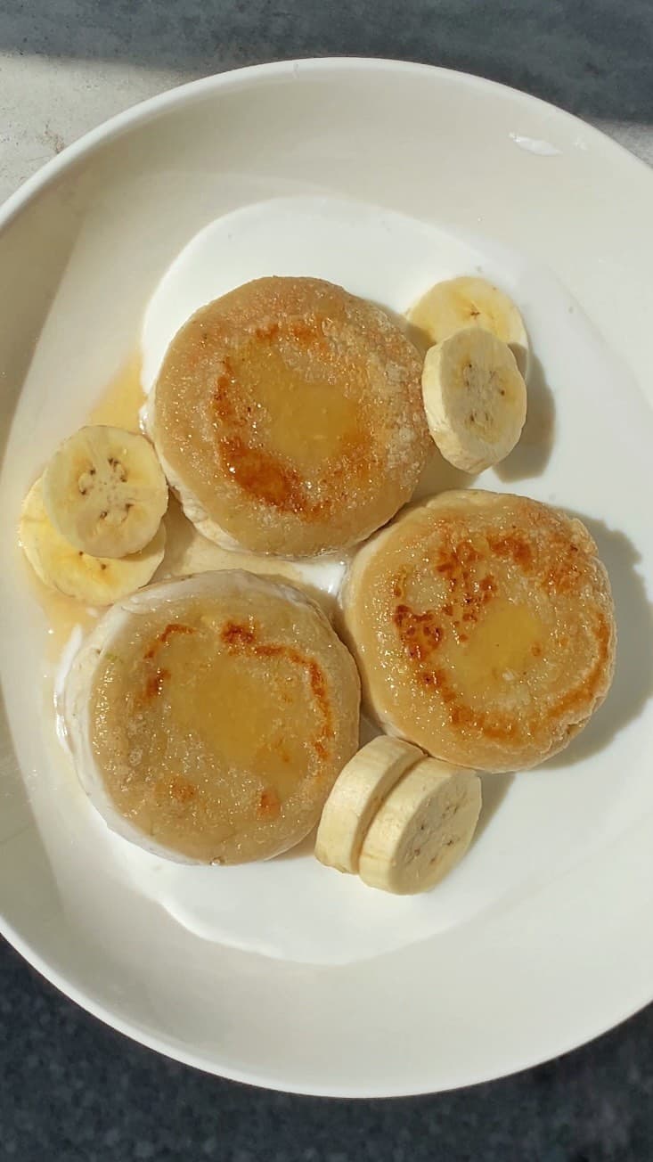 VEGAN SYRNYKY (PANCAKES)